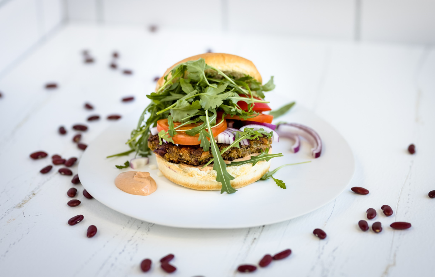 Veggie-Burger mit Cashewnüssen