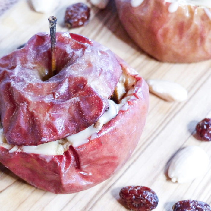 Bratapfel mit weihnachtlicher Mandelfüllung